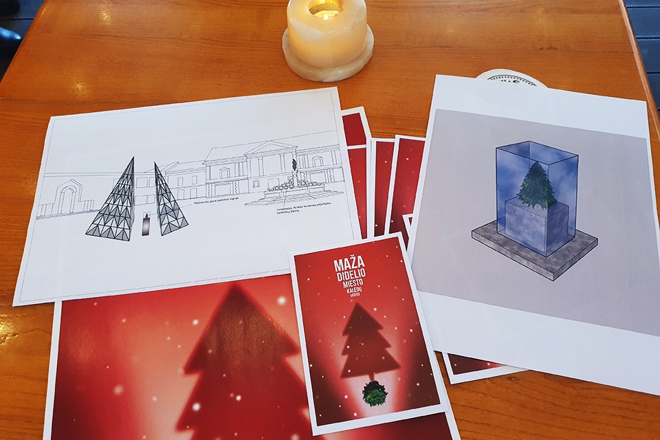 «Смелое и творческое решение»: Мэр Клайпеды высказался о рождественской ели в стиле минимализм
