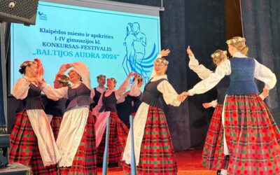 Baltijos gimnazijoje – tradicinis šokių konkursas