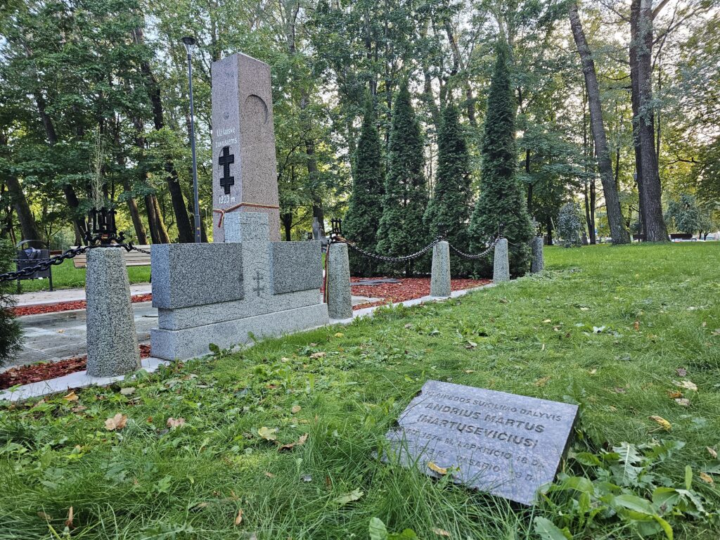 Už laisvę žuvusiems