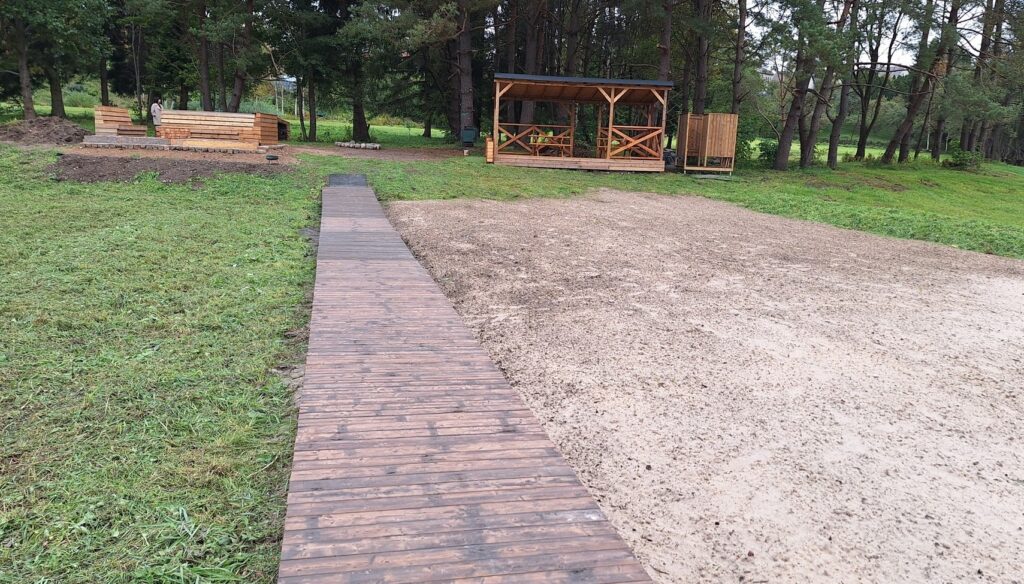 Erdvė prie Akmenis upės Kretingoje