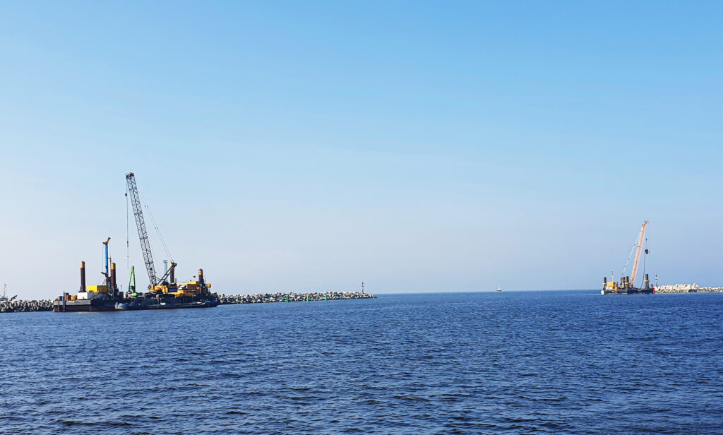 Molų rekonstrukcija