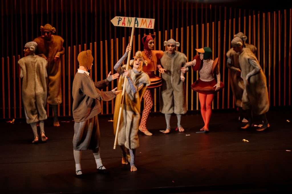 Šokio spektaklis„Panama labai graži“. Eglės Sabaliauskaitės nuotr.