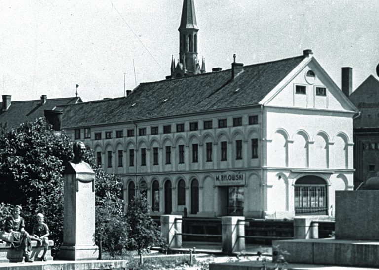 Atvira Klaip da Salamander Gali Prad ti Kilti Jau iemet atvira-klaip-da-salamander-gali-prad-ti-kilti-jau-iemet