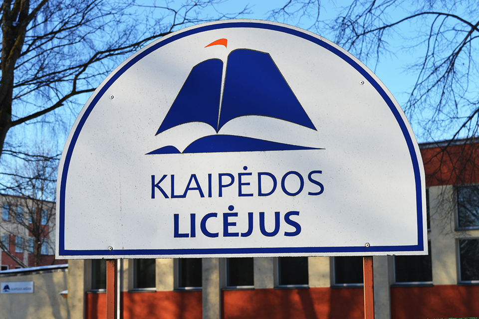 Klaipėdos licėjuje – Klaipėdos universiteto mokslininkų ir miesto moksleivių konferencija