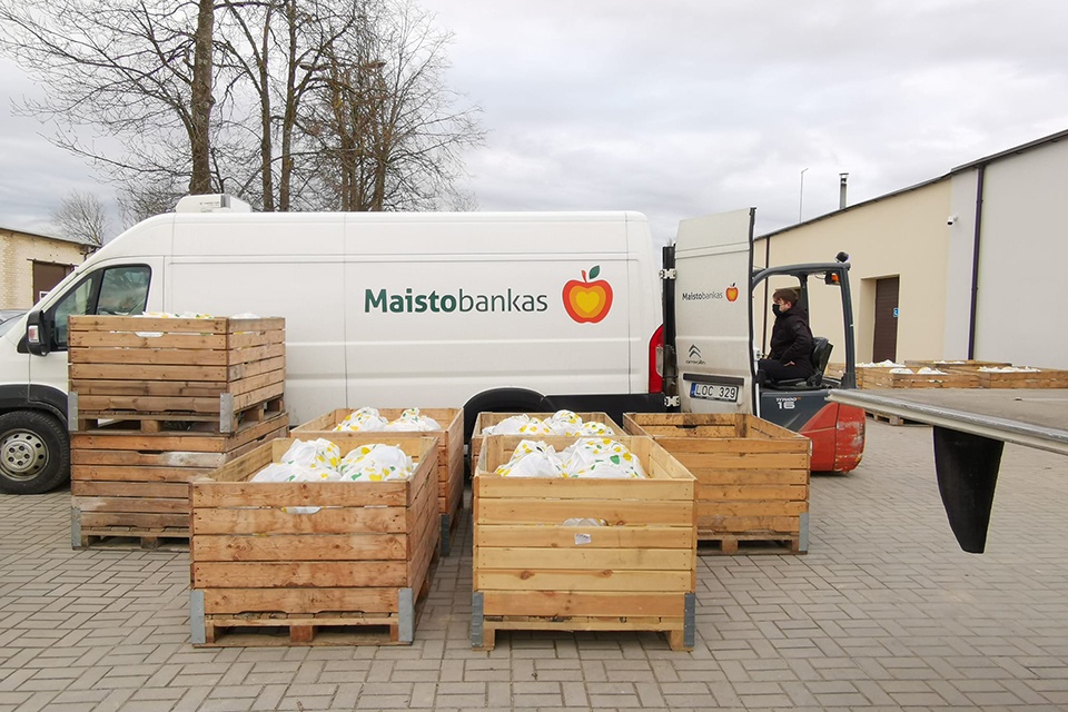 „Maisto bankas“ kviečia prisidėti prie paramos teikimo Ukrainos žmonėms