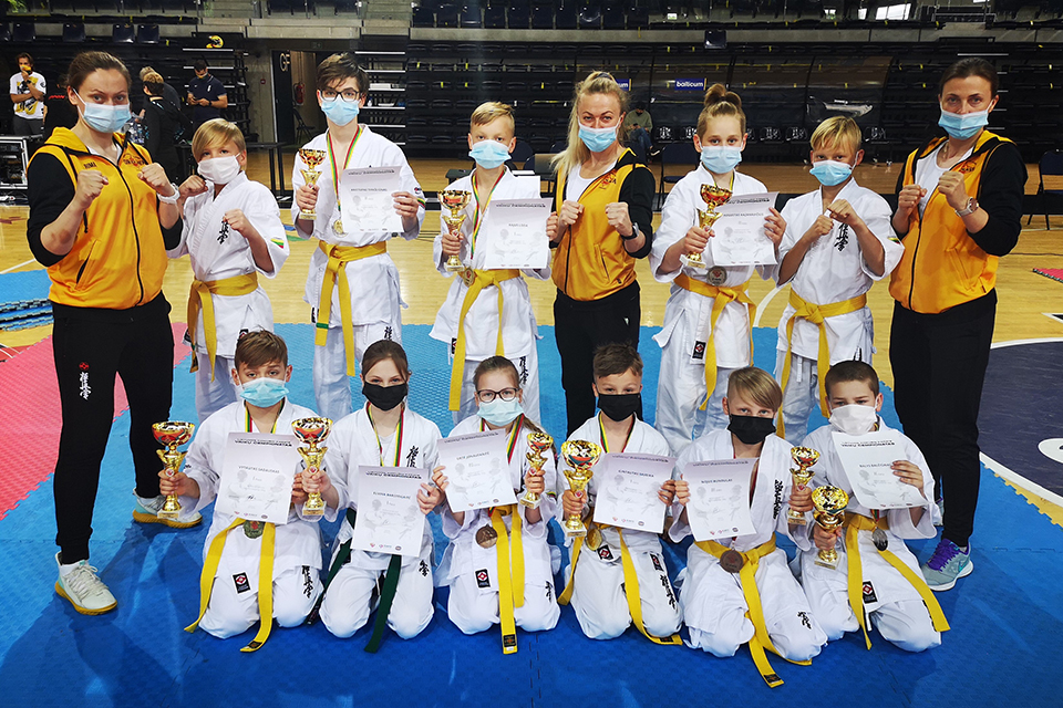 Lietuvos vaikų karatė čempionate „Okinava” iškovojo trečią vietą