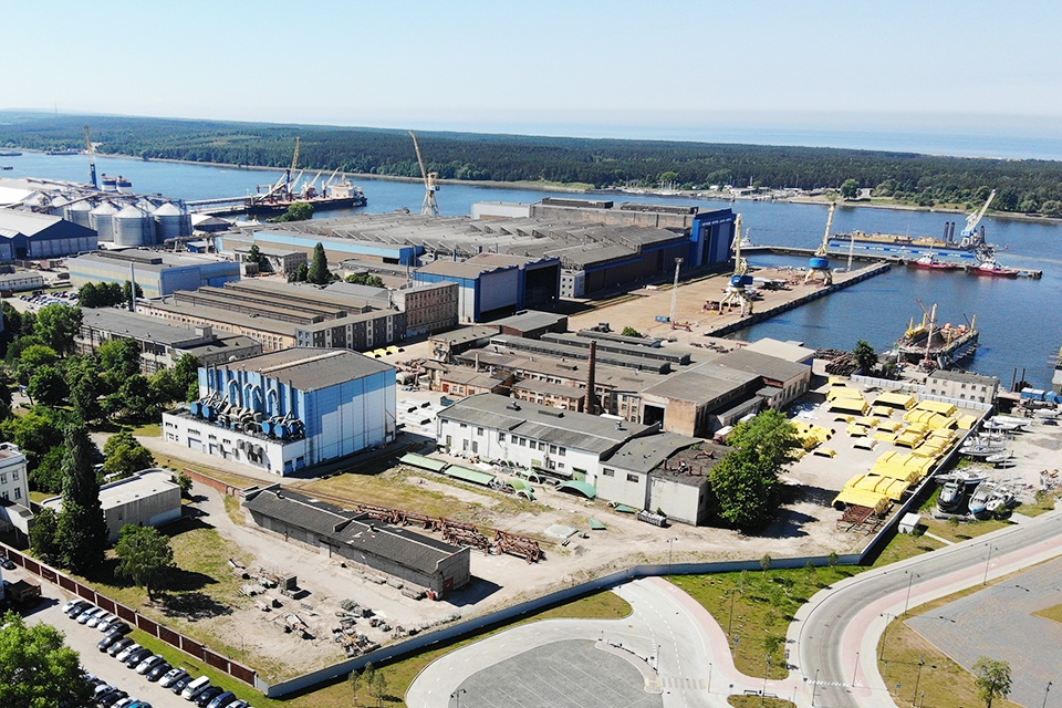 Rekonstruojant Vakarų Baltijos laivų statyklos krantines, galimas triukšmas