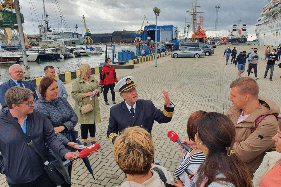 Спустя 679 дней: в Клайпеду вновь прибыл круизный лайнер