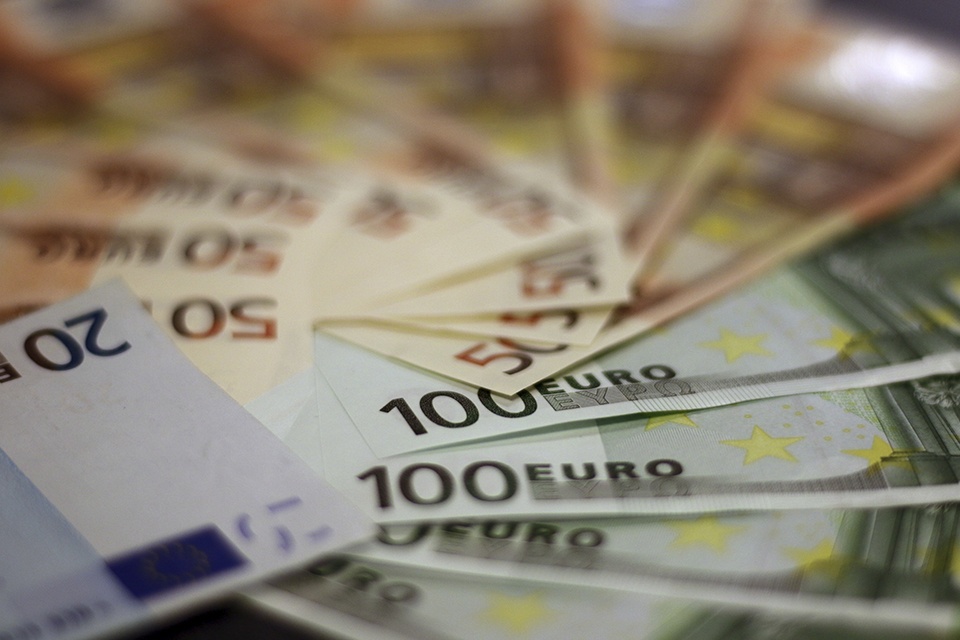 Plėšikų grobis – 13 000 eurų