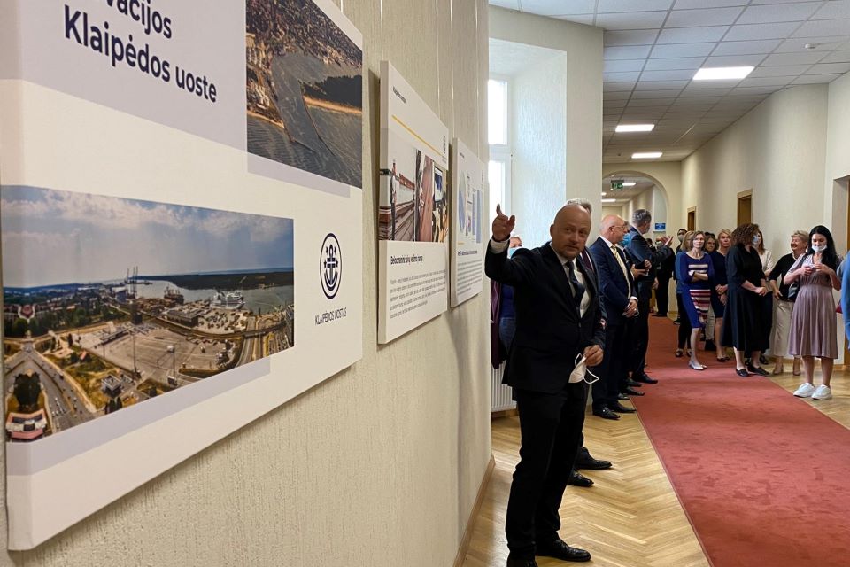 Susisiekimo ministerijoje – Klaipėdos jūrų uosto inovacijų paroda