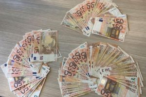 Palangiškė sukčiams atidavė 9000 eurų