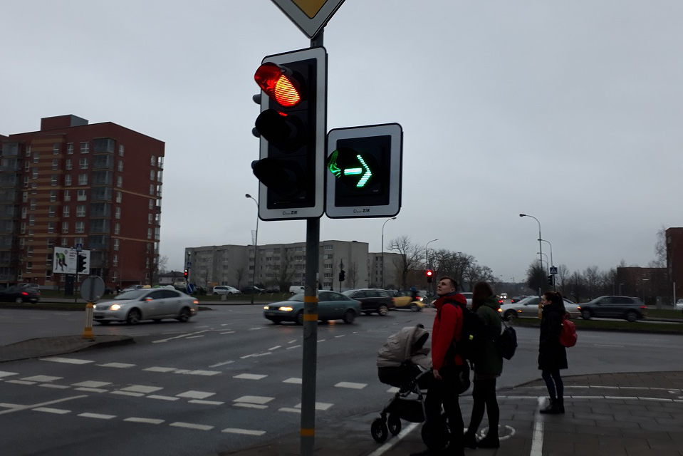 Chaosas Klaipėdos gatvėse: kalti ir sukti į dešinę nemokantys vairuotojai
