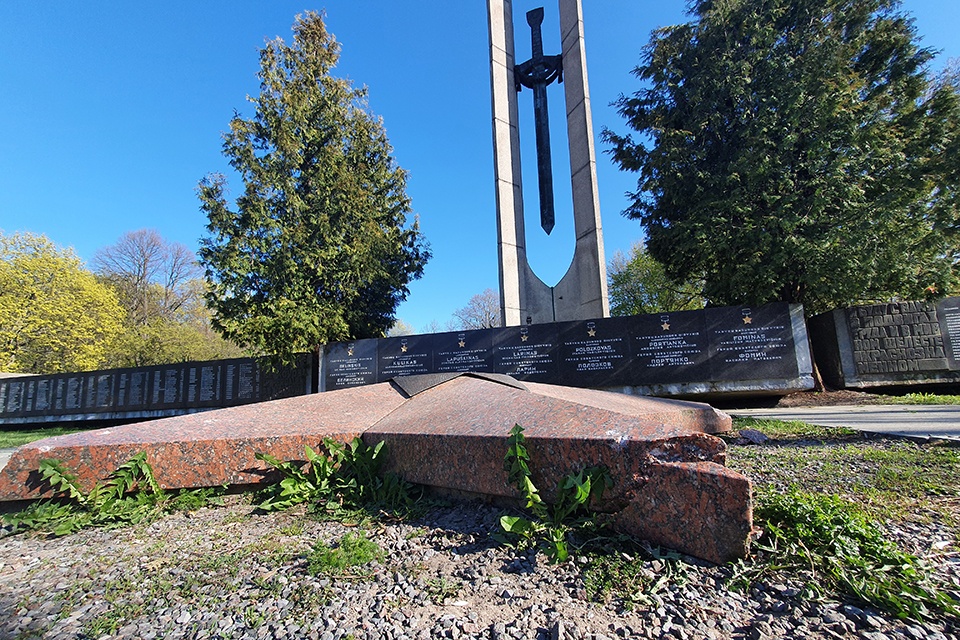Nukentėjo sovietinio Klaipėdos memorialo žvaigždė